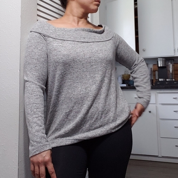 Gibson boatneck top, Color gray, Size M - Picture 5 of 10